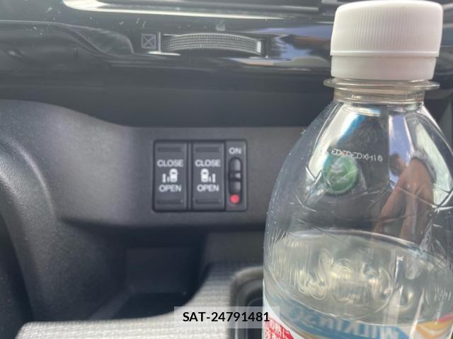 Honda STEP WGN 2019-12 8038483-18