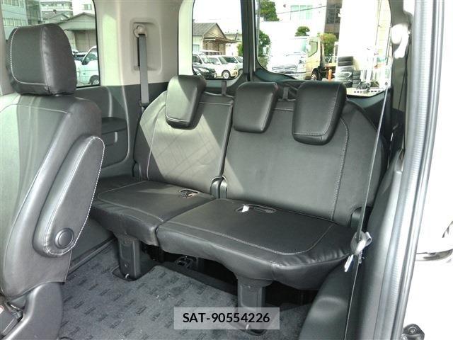 Honda STEP WGN 2017-03 8038484-16