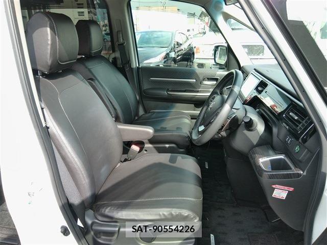 Honda STEP WGN 2017-03 8038484-21