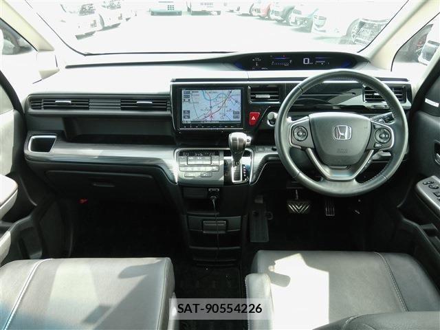 Honda STEP WGN 2017-03 8038484-2
