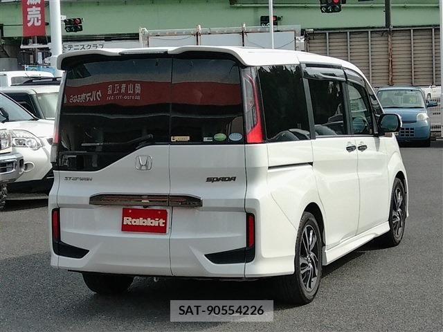 Honda STEP WGN 2017-03 8038484-8