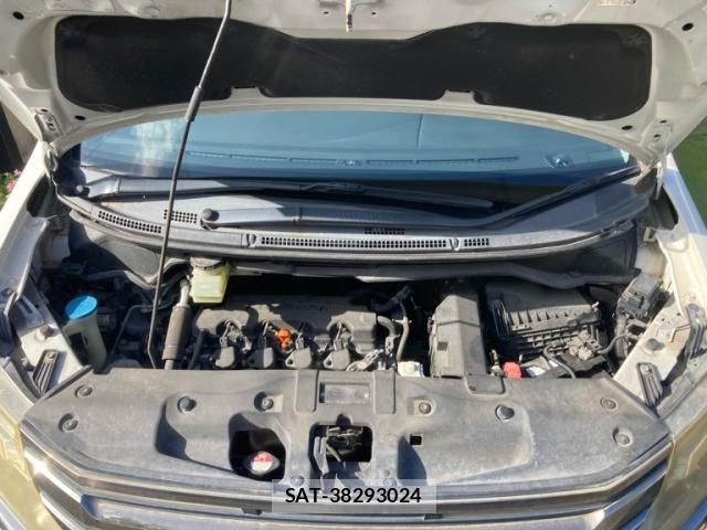 Honda STEP WGN 2014-01 8038495-9