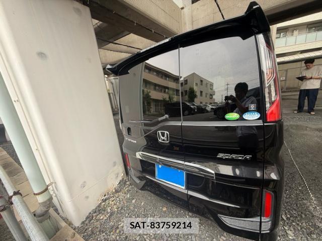 Honda STEP WGN 2021-06 8038474-3