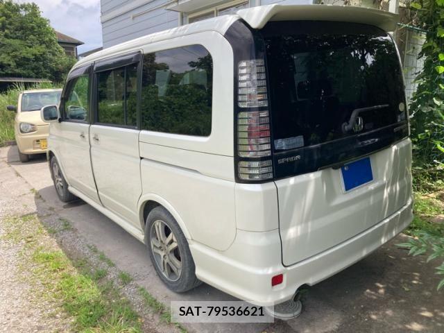 Honda STEP WGN 2004-01 8038494-2