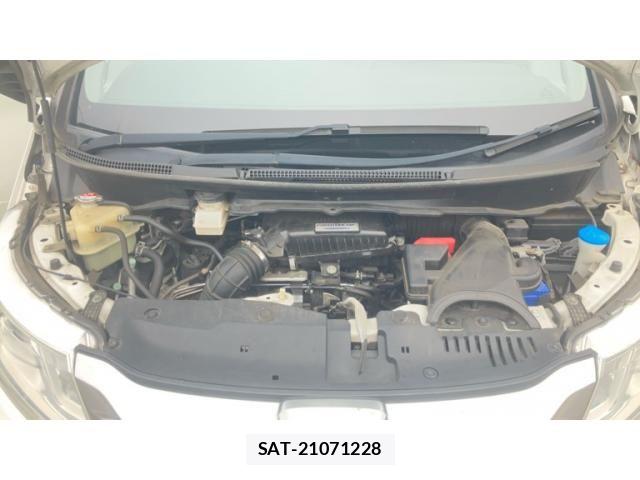 Honda STEP WGN 2015-05 8038488-27