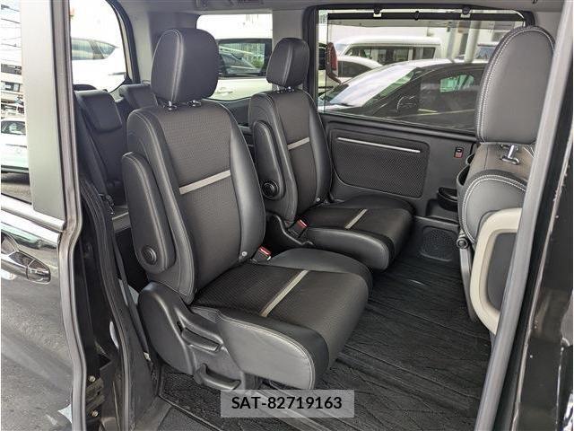 Honda STEP WGN 2018-02 8038475-6