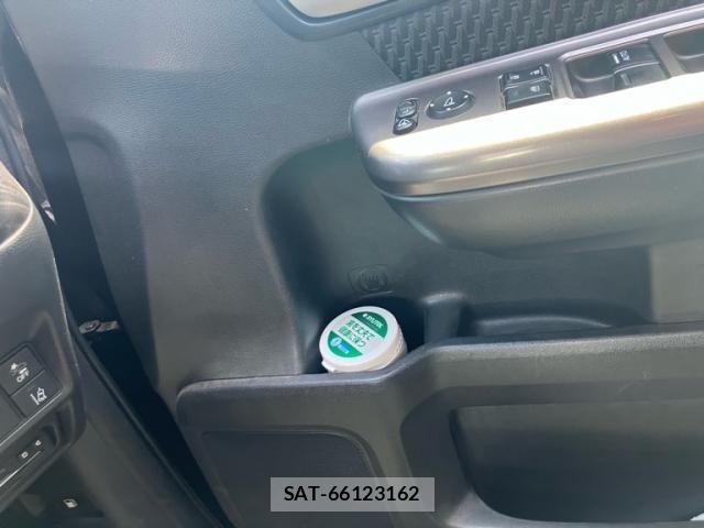 Honda STEP WGN 2016-05 8075720-11