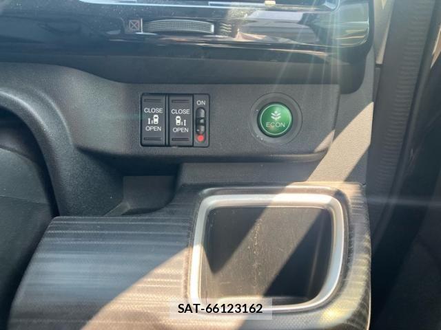 Honda STEP WGN 2016-05 8075720-13