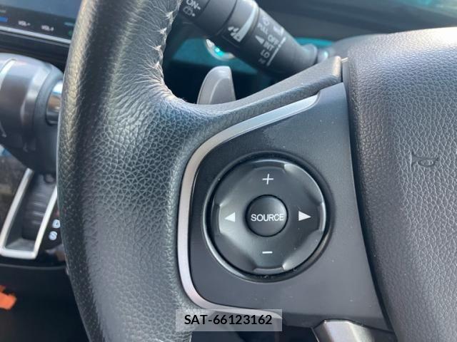 Honda STEP WGN 2016-05 8075720-17