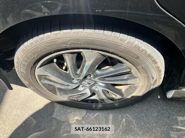 Honda STEP WGN 2016-05 8075720-3