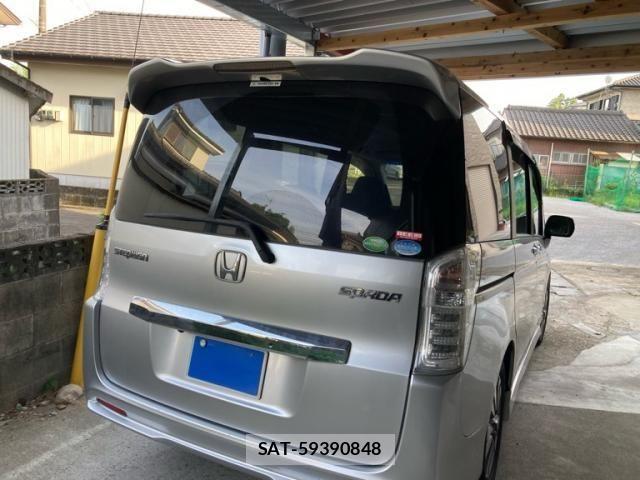 Honda STEP WGN 2012-11 8075733-3