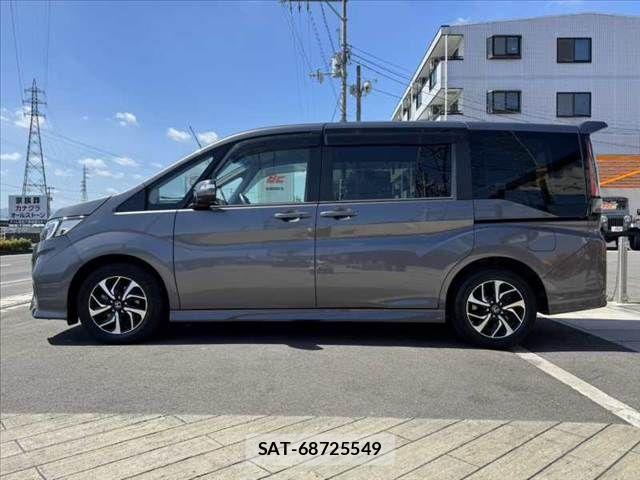 Honda STEP WGN 2022-01 8075716-10