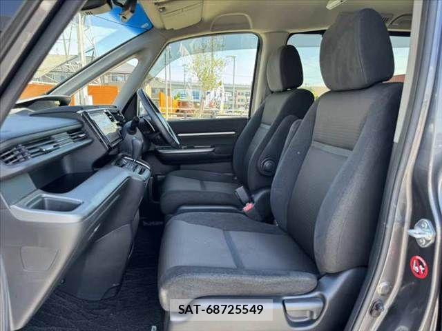Honda STEP WGN 2022-01 8075716-16