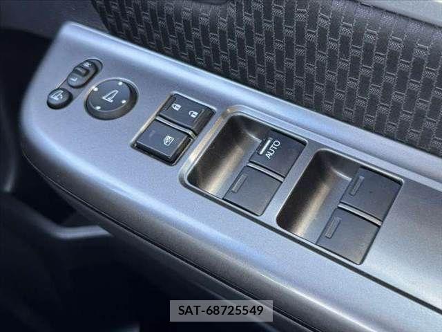 Honda STEP WGN 2022-01 8075716-28