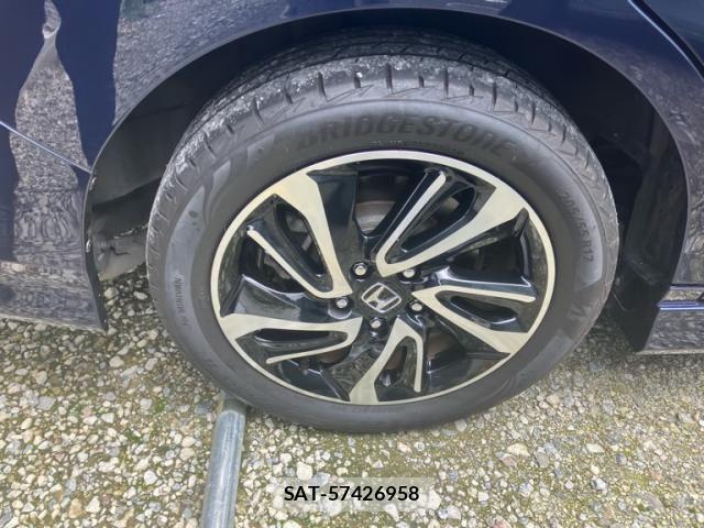 Honda STEP WGN 2018-12 8075718-4