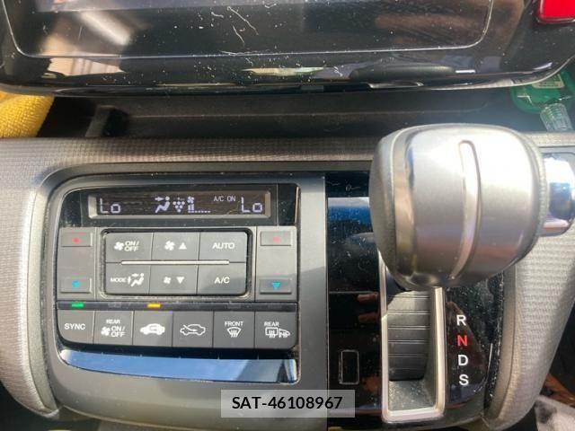 Honda STEP WGN 2018-03 8075719-20