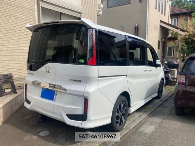 Honda STEP WGN 2018-03 8075719-2
