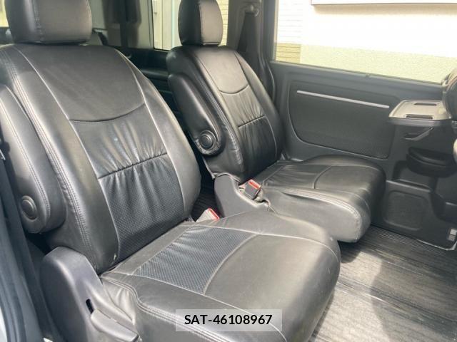 Honda STEP WGN 2018-03 8075719-8