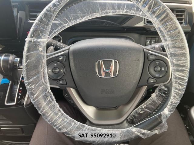 Honda STEP WGN 2020-12 8075714-11