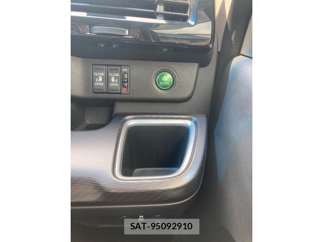 Honda STEP WGN 2020-12 8075714-12