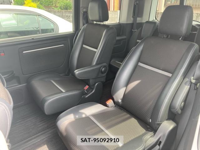 Honda STEP WGN 2020-12 8075714-6
