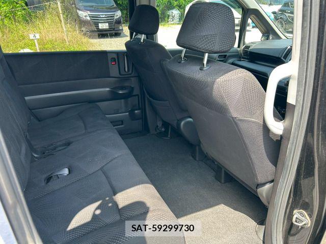 Honda STEP WGN 2011-06 8075726-14