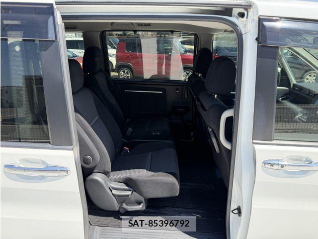 Honda STEP WGN 2016-05 8075721-12
