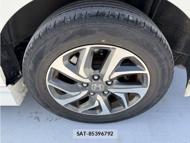 Honda STEP WGN 2016-05 8075721-18