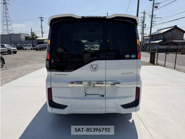 Honda STEP WGN 2016-05 8075721-6