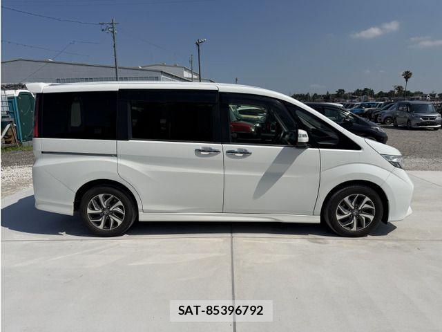 Honda STEP WGN 2016-05 8075721-7