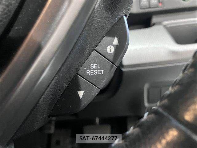 Honda STEP WGN 2016-06 8075723-19