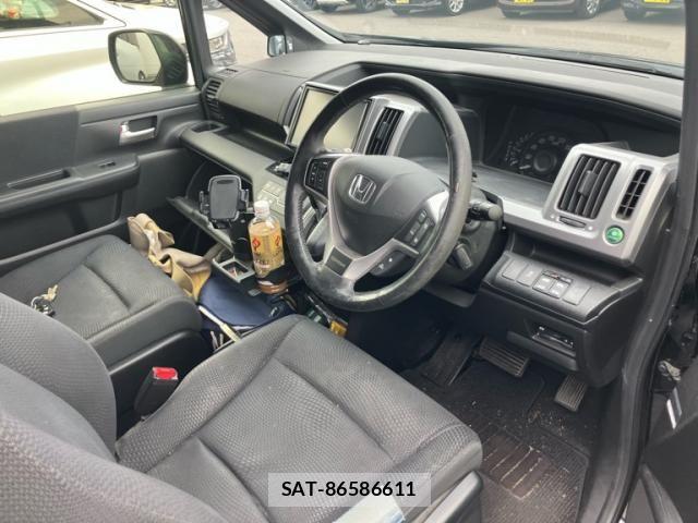 Honda STEP WGN 2014-02 8075729-13