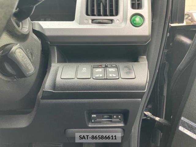Honda STEP WGN 2014-02 8075729-15