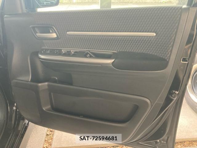 Honda STEP WGN 2016-07 8075722-13