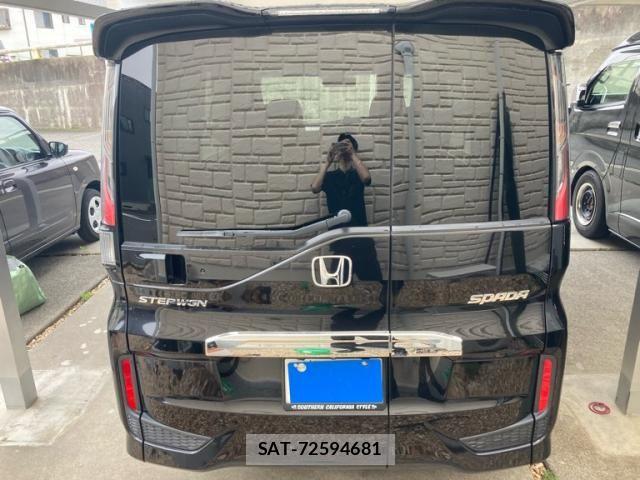 Honda STEP WGN 2016-07 8075722-4