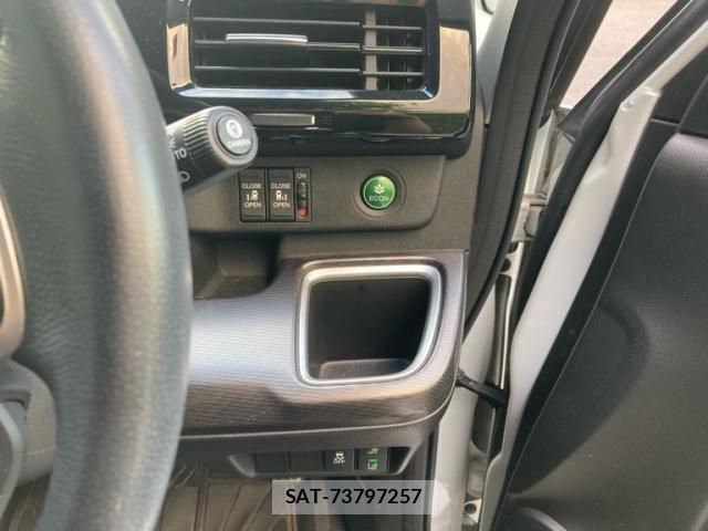 Honda STEP WGN 2021-03 8102052-22