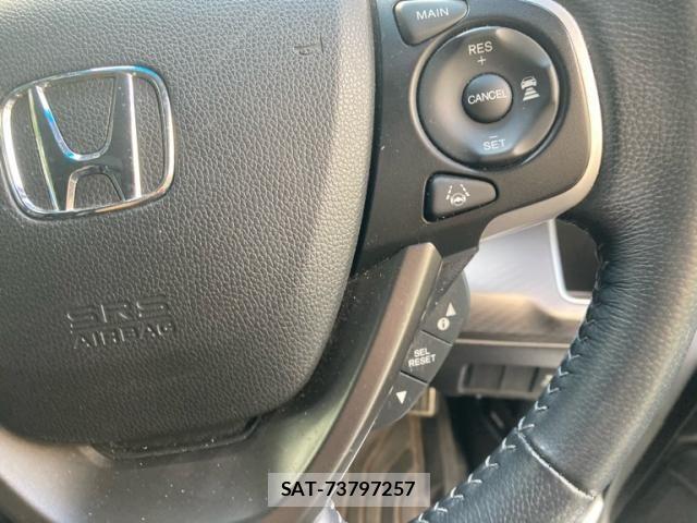 Honda STEP WGN 2021-03 8102052-25