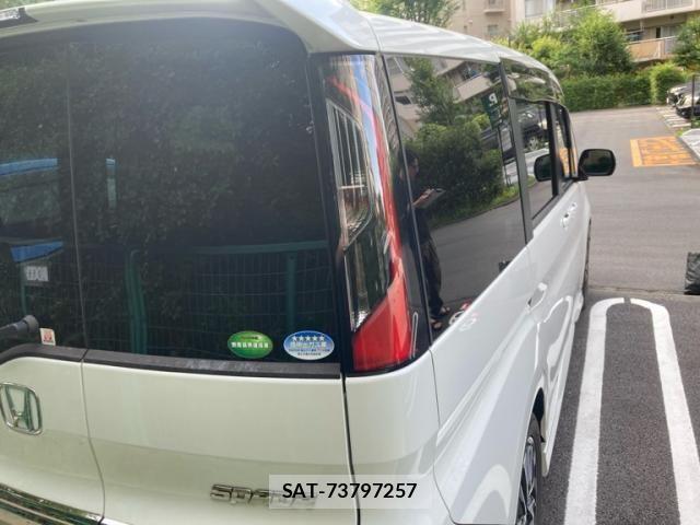 Honda STEP WGN 2021-03 8102052-6