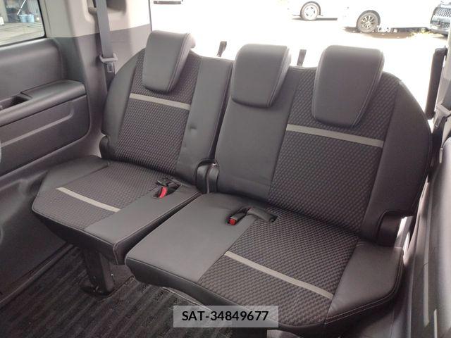 Honda STEP WGN 2017-07 8102056-29