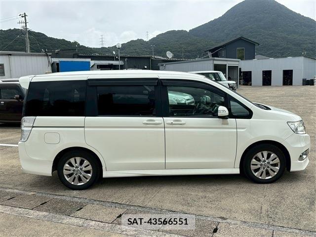 Honda STEP WGN 2010-06 8102068-16
