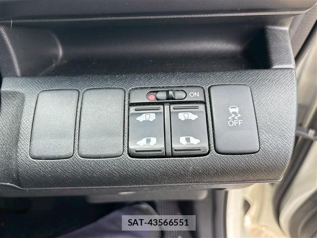 Honda STEP WGN 2010-06 8102068-20