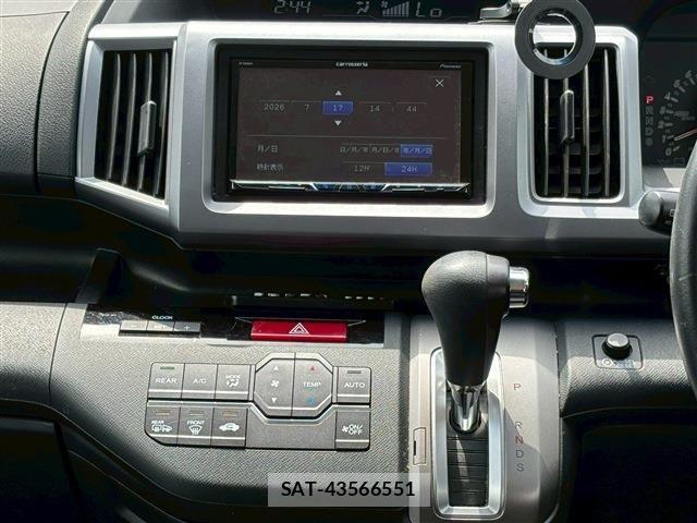 Honda STEP WGN 2010-06 8102068-23