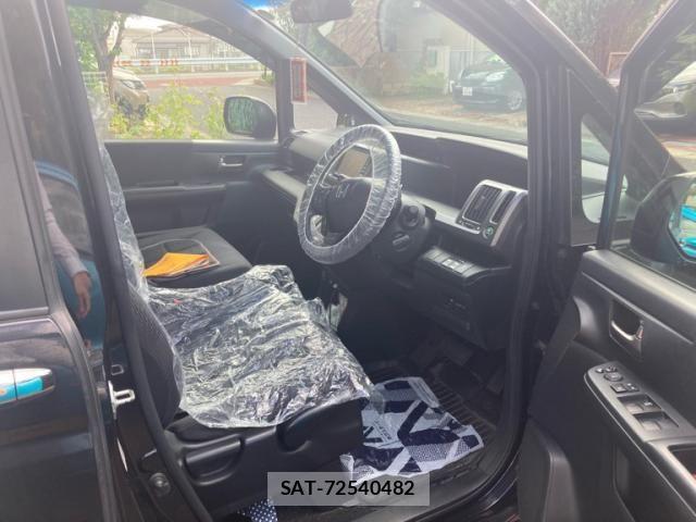 Honda STEP WGN 2012-03 8102070-8