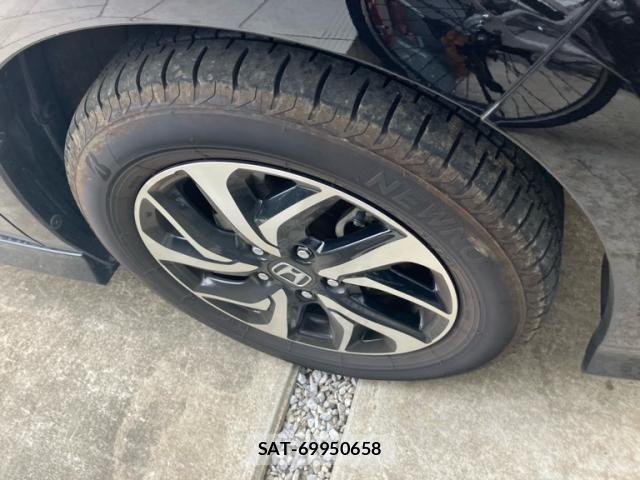 Honda STEP WGN 2019-01 8102057-9