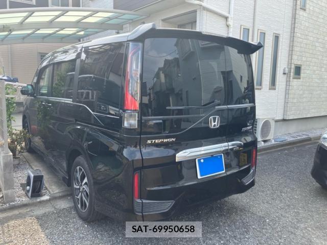 Honda STEP WGN 2019-01 8102057-3