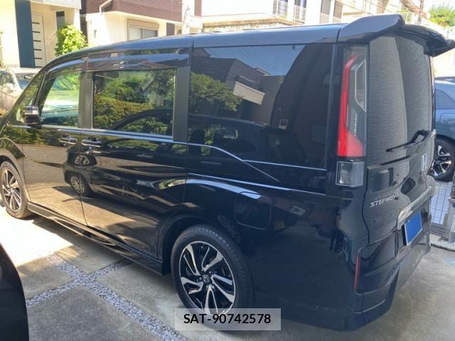 Honda STEP WGN 2020-08 8102054-4