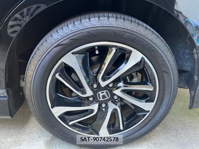 Honda STEP WGN 2020-08 8102054-8