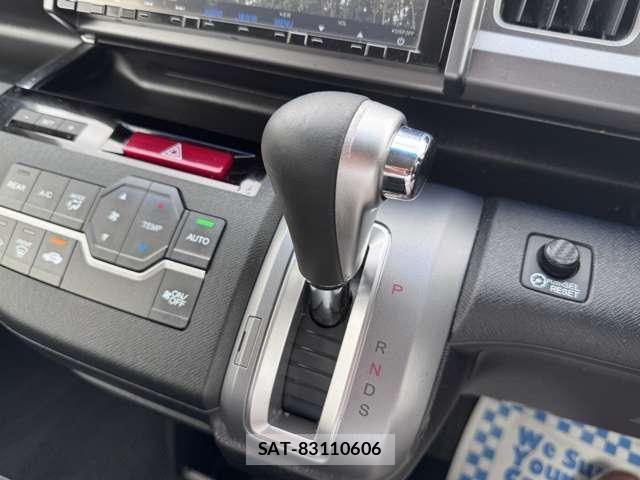 Honda STEP WGN 2013-06 8102066-12