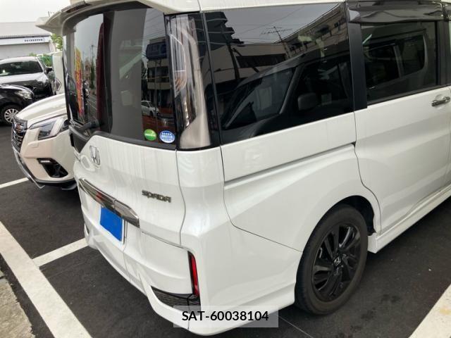 Honda STEP WGN 2020-08 8102053-3