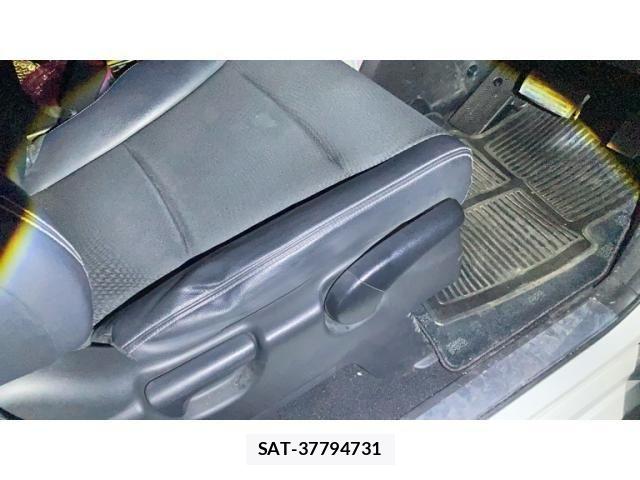 Honda STEP WGN 2013-02 8102064-13